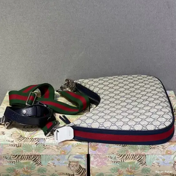 Hyperpeter large shoulder Attache GUCCI bag 0519